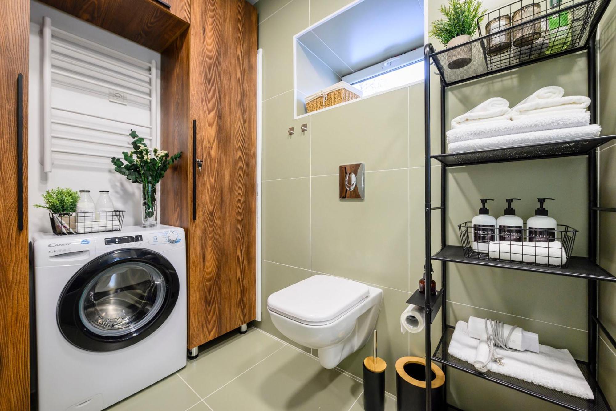 Mid-Century Charm Apartments В Центре Алматы Exteriér fotografie